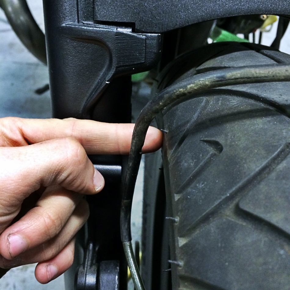 Front Tyre Fork Clearance