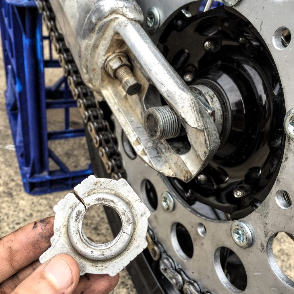 Broken KTM 520 EXC Chain Adjuster